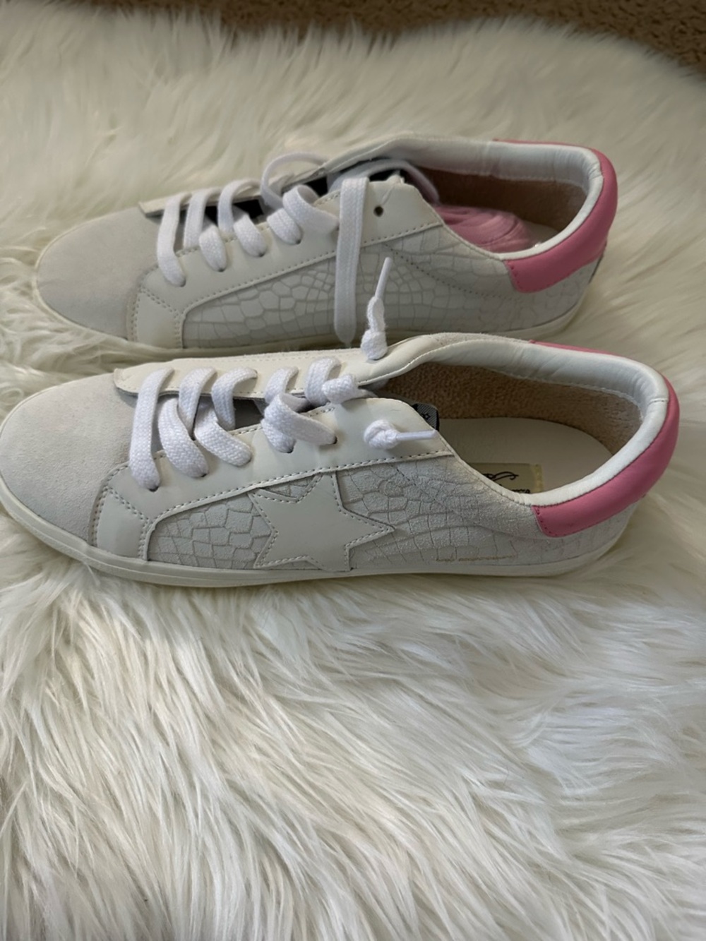 Vintage Havana White Sneakers with Pink Heel Tab